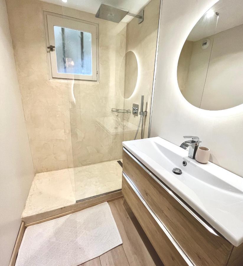 Magnifique 2 Chambres Terrasse Et Parking Saint-Tropez Luaran gambar