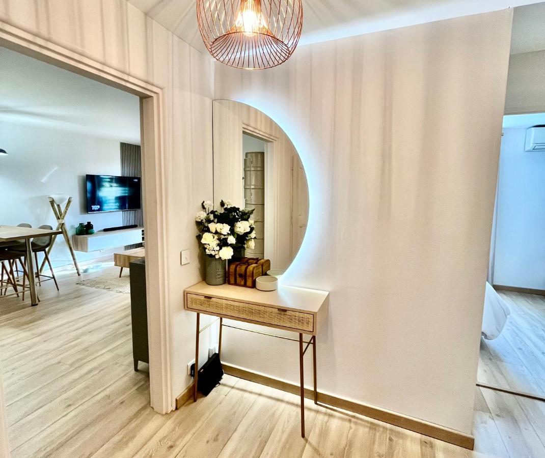 Magnifique 2 Chambres Terrasse Et Parking Saint-Tropez Luaran gambar