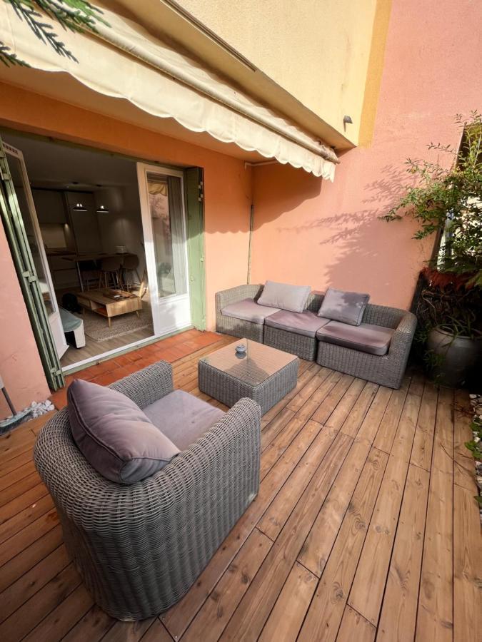 Magnifique 2 Chambres Terrasse Et Parking Saint-Tropez Luaran gambar